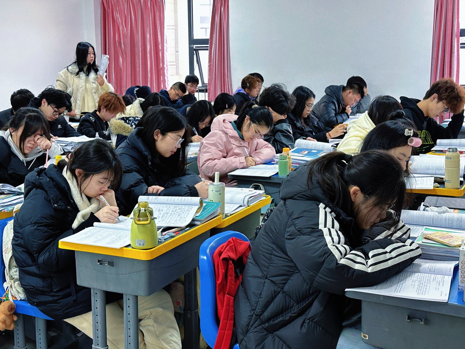 教师授课现场