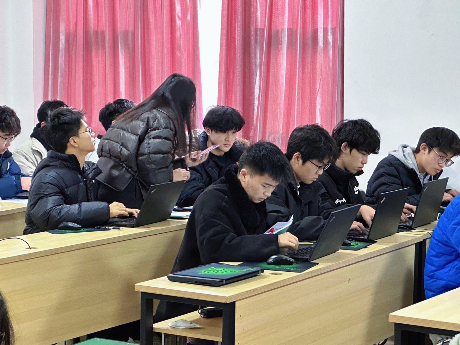 电脑实训环节